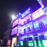 Fabhotel Ss International