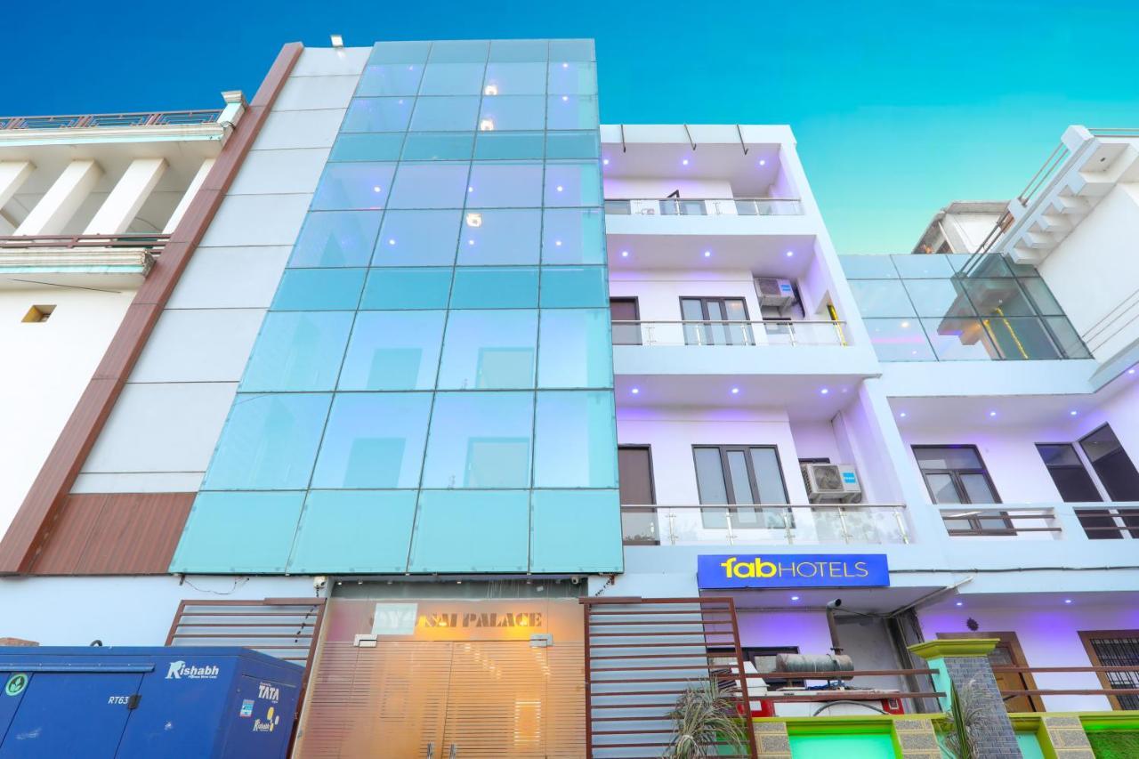 Hotel Fabhotel Ss International