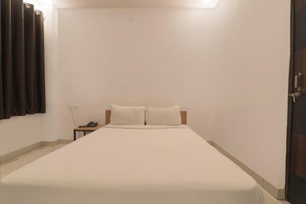 Hotel Fabhotel Ss International Lucknow